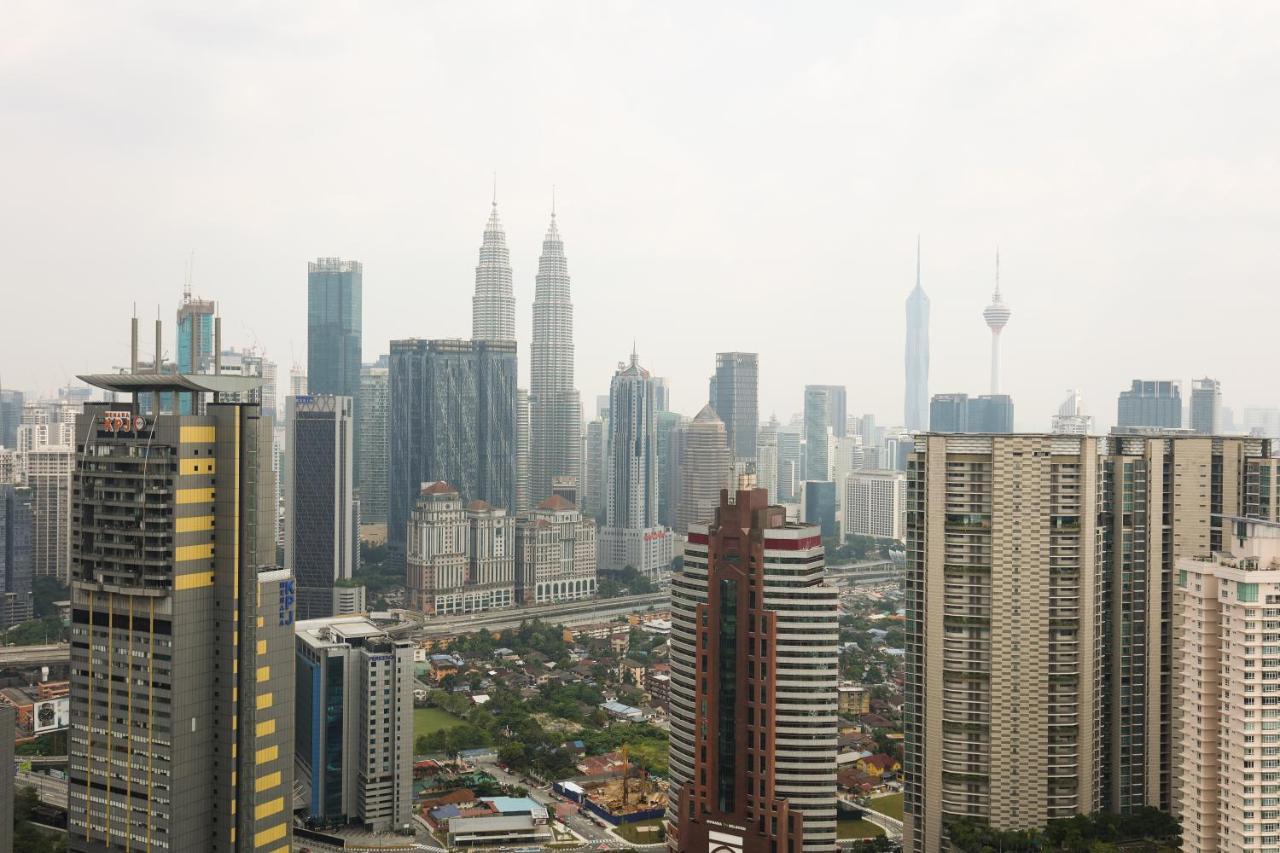 Expressionz Klcc By Ec